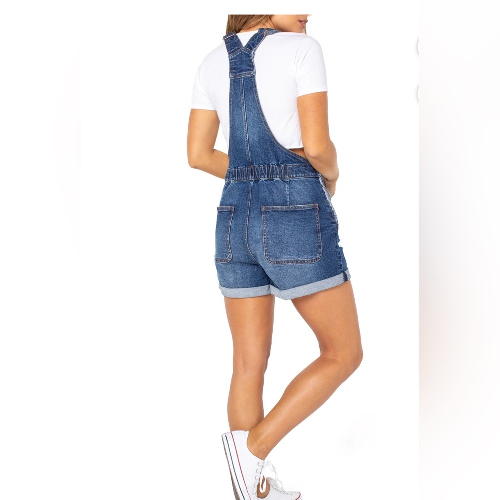 No Boundaries Overall Shorts - Picture 4 of 12